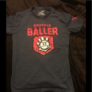 Boys under armour tee
